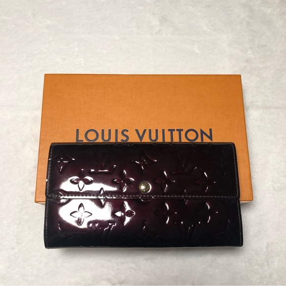 Louis Vuitton Authentic Dark Burgundy Amarante Monogram Vernis Sarah Wallet - Picture 1 of 15
